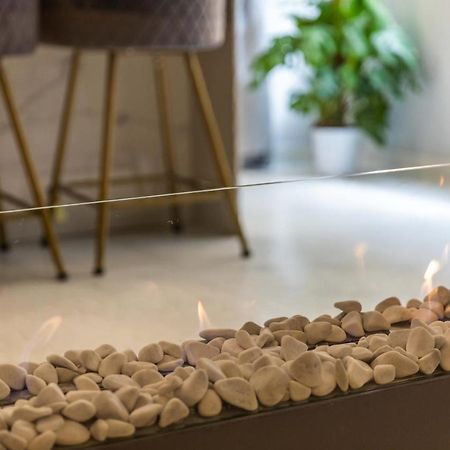 סנגלאה New & Unique Apartment - A 5 Minutes Ferry To Capital City Of Valletta מראה חיצוני תמונה