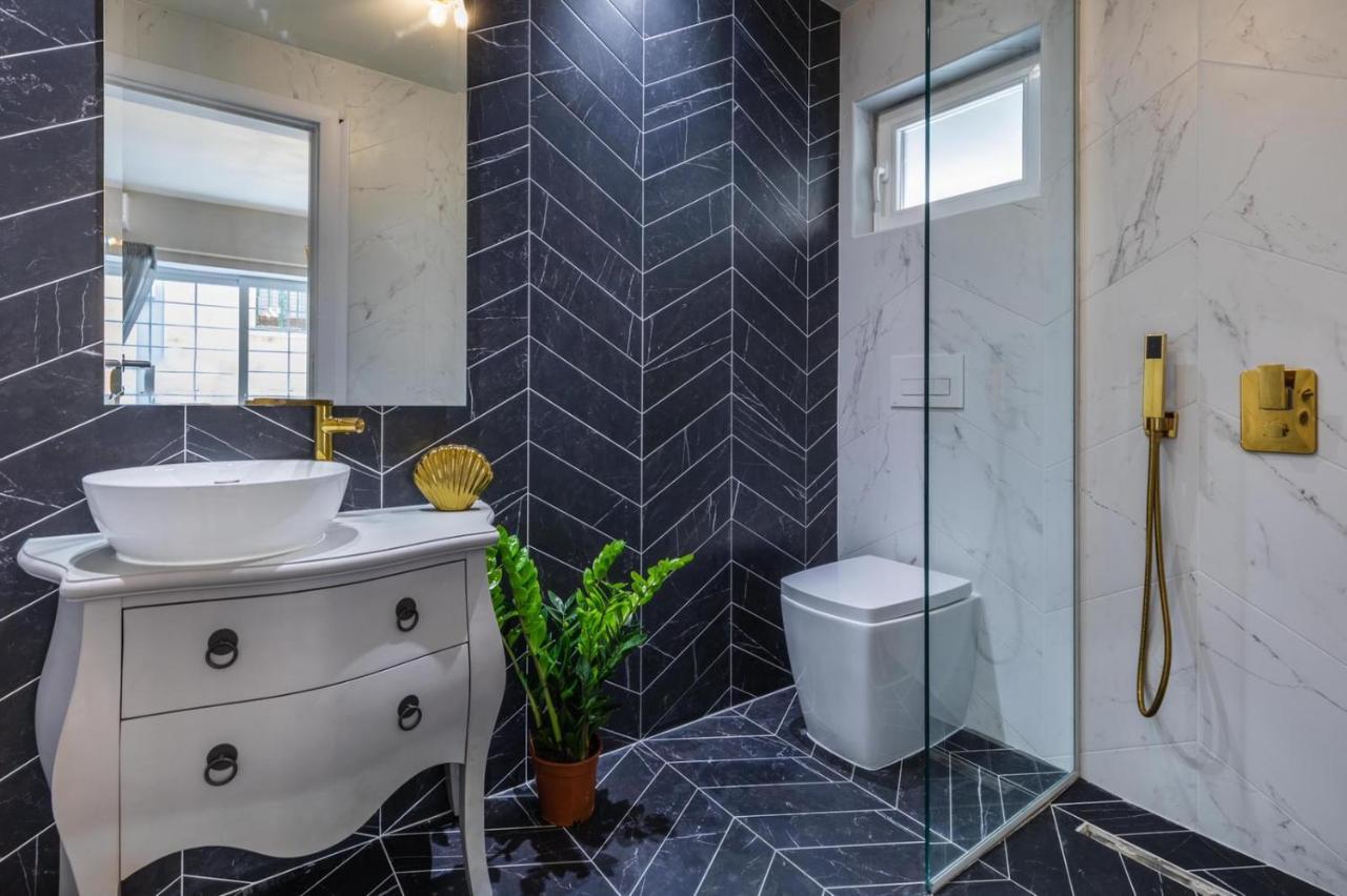 סנגלאה New & Unique Apartment - A 5 Minutes Ferry To Capital City Of Valletta מראה חיצוני תמונה