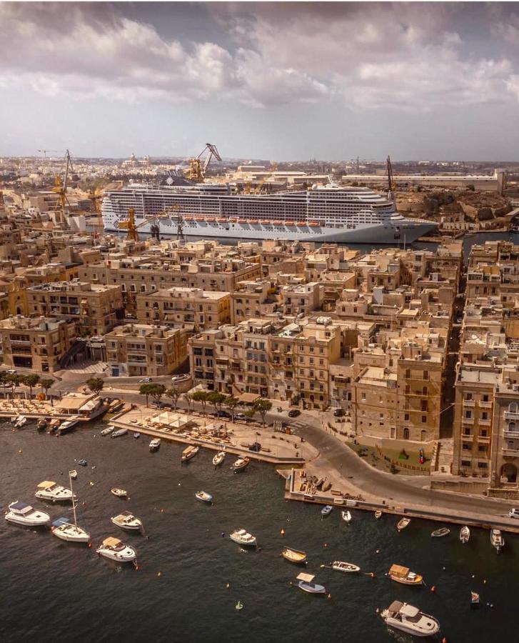 סנגלאה New & Unique Apartment - A 5 Minutes Ferry To Capital City Of Valletta מראה חיצוני תמונה